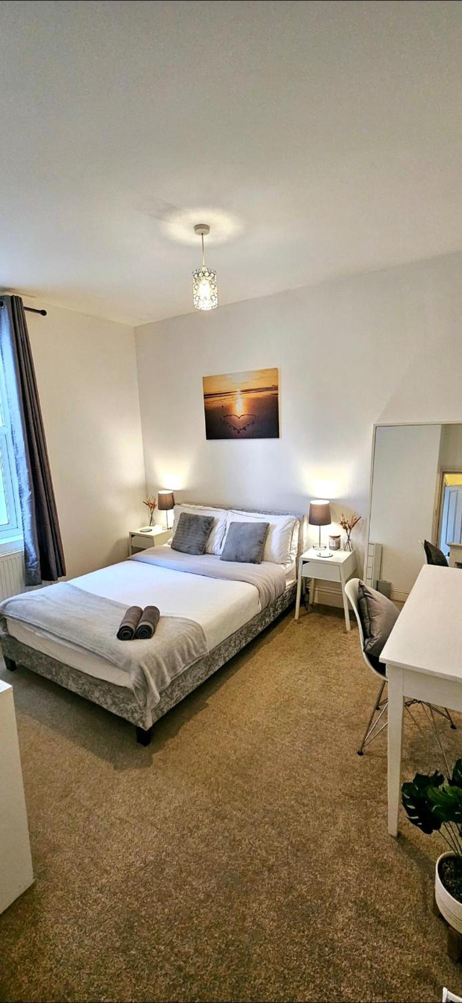 1 Bedroom Flat In Gravesend Esterno foto